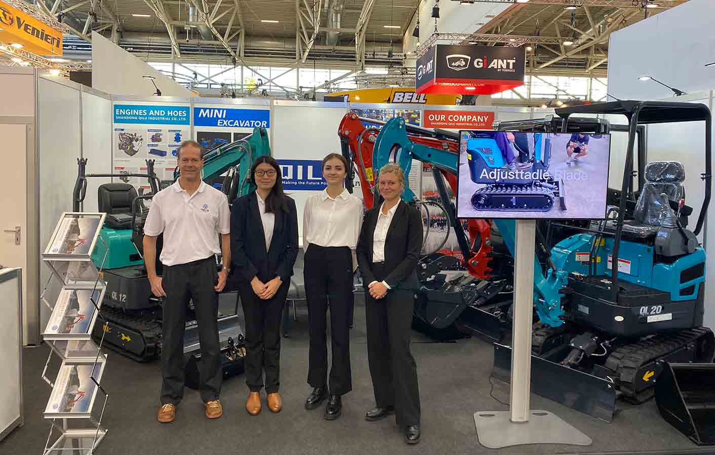 About us 7 Exhibition customers